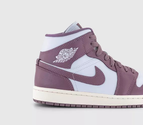 Nike - Air Jordan 1 Mid - Pure Platinum & Sky J Mauve