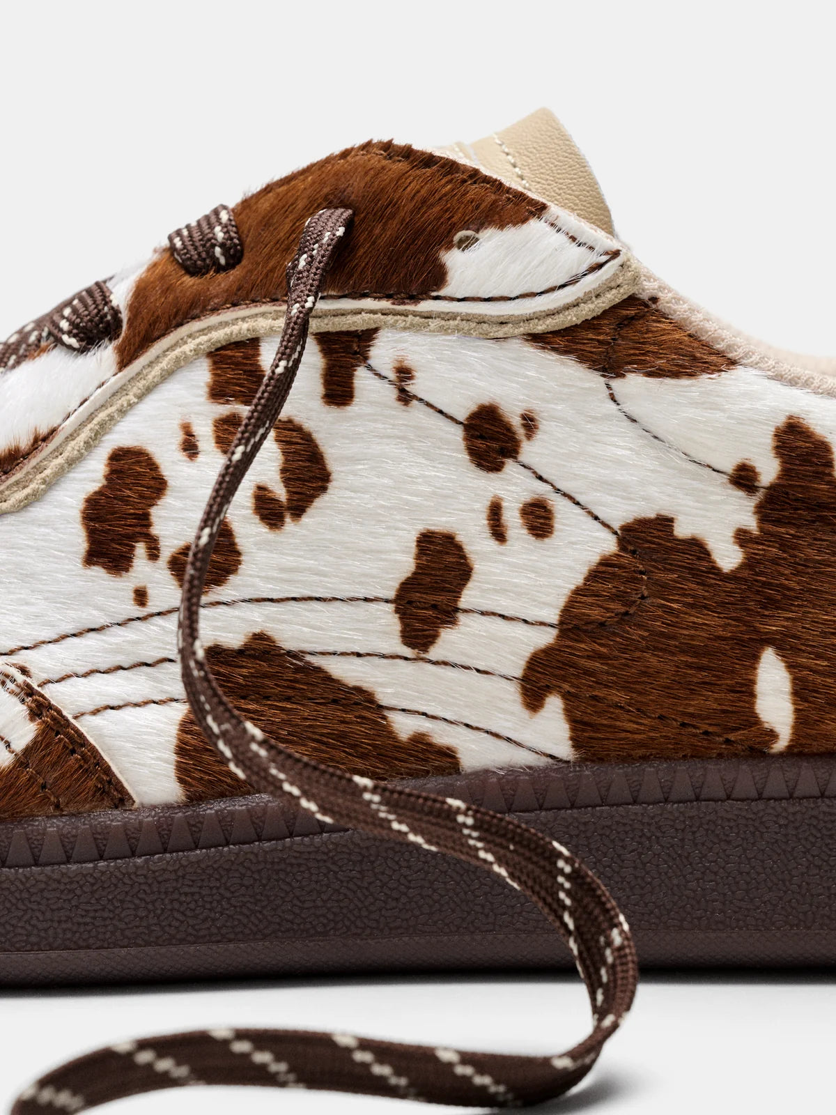 HOFF PRINT BROWN - COW PRINT