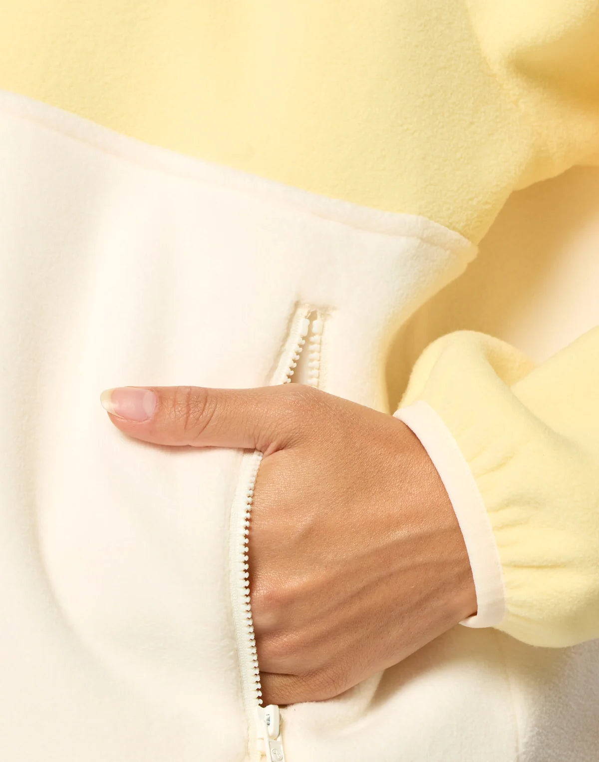 GYM+COFFEE Snap Polar Fleece - Pale Vanilla