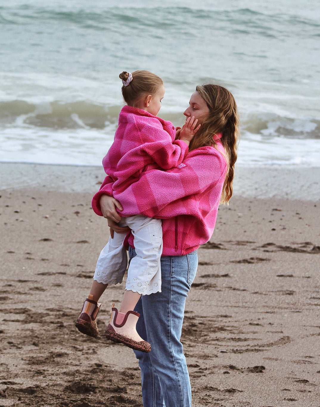 GYM+COFFEE HORIZON LAYER GINGHAM PRINT